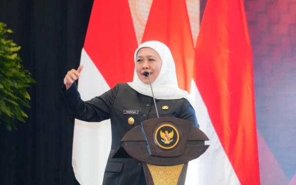 Thumbnail Berita - Khofifah All-Out! Restorative Justice dan Perang Lawan Narkoba, Jatim Siap Jadi Provinsi Teraman