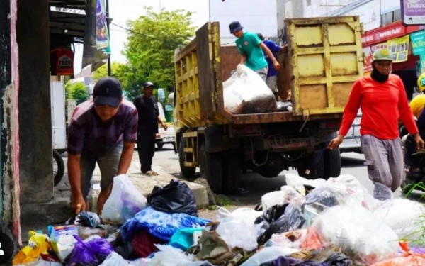 Edukasi Berhasil Tekan Volume Sampah di TPA  Degayu Pekalongan Jadi 70 Ton per Hari