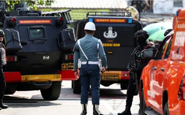 Thumbnail Berita - Ledakan di SMAN 72 Jakarta Lukai 54 Orang, Polda Metro Jaya Selidiki Penyebabnya