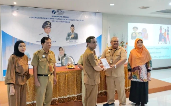 Thumbnail Berita - Wali Kota Pekalongan: Guru Harus Bisa Beradaptasi Hadapi Karakter Siswa di Era Digital