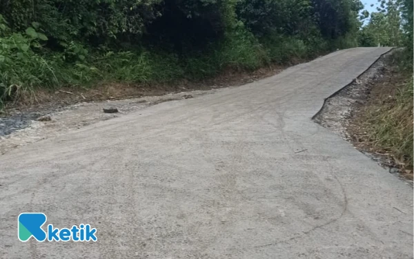 Thumbnail Berita - Pemprov Banten Bangun Jalan Desa di Lebak Lewat Program Bang Andra