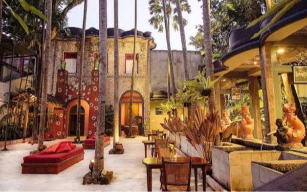 Thumbnail Berita - Urusan di Balai Kota Malang? Ini 3 Hotel Strategis, Jalan Kaki Sampai!