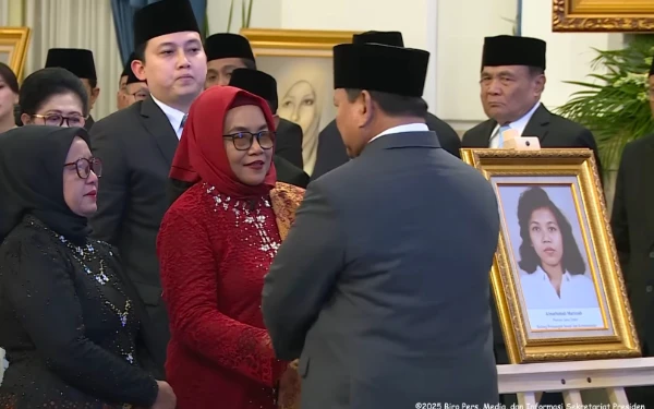 Thumbnail Berita - Mengenal Marsinah, Aktivis Buruh Era 1993 yang Dapat Gelar Pahlawan Nasional