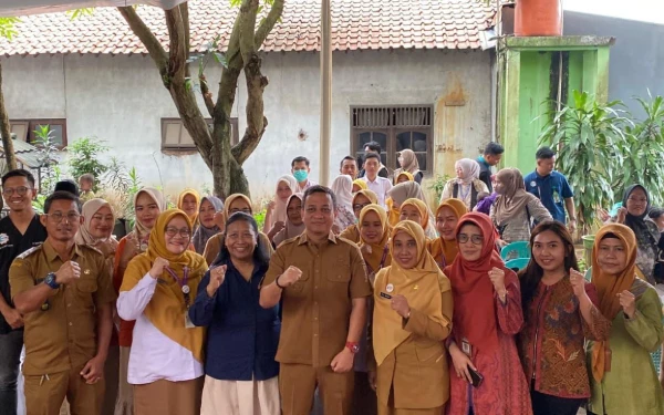 Thumbnail Berita - Wali Kota Pekalongan Buka Kegiatan Speling Melesat di Kelurahan Banyurip