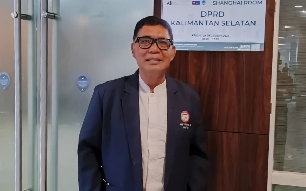 Thumbnail Selamat Hari Ayah, Maafkan Ayahmu, Nak... Kalau Kurang Membimbingmu