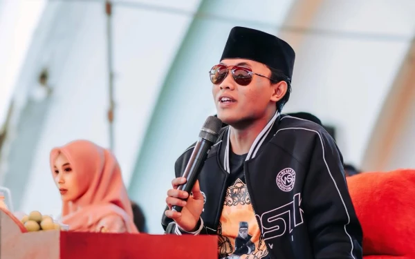 Tanggapi Video Viral Gus Elham, Kemenag: Perbuatan Tidak Pantas