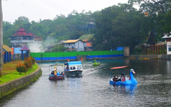 Thumbnail Berita - Ingin Bertamasya ala Raja Majapahit? Ini Dua Tempat Wisata yang Bisa Dikunjungi di Malang Raya