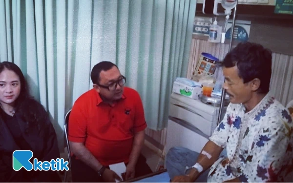 Thumbnail Berita - Ini Bantuan Mas Kaisar untuk Korban Longsor Cilacap: Ratusan Paket Sembako hingga Dapur Umum