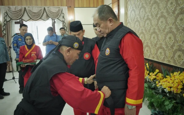 Thumbnail Bupati Asahan Resmi Pendekar Tapak Suci di Milad Muhammadiyah ke-113