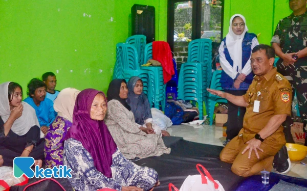 Thumbnail Berita - Ratusan Warga di Pandanarum Banjarnegara Mengungsi, Gubernur Jateng Pastikan Hunian Sementara Siap Tiga Hari