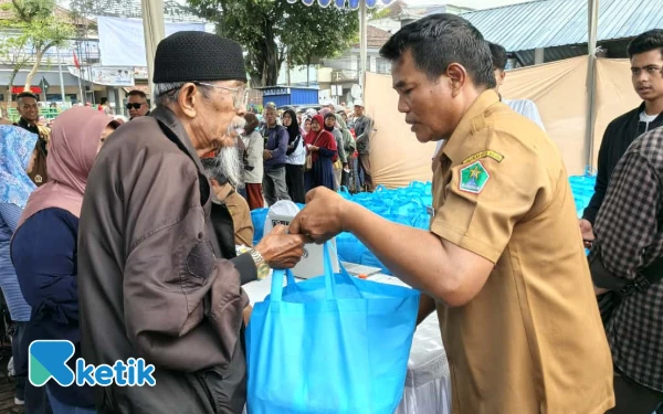 Thumbnail Berita - Jelang Nataru, Pemkot Malang Gelontorkan Rp1 Miliar untuk Bantu Warga Melalui Pasar Murah