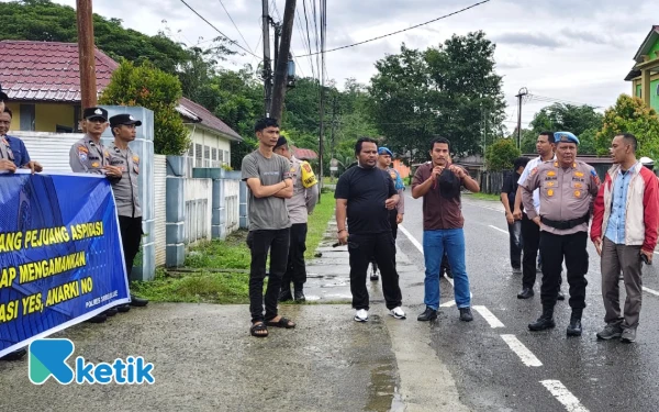Tolak Pemindahan Rute Kapal Aceh Hebat 1, Masyarakat Simeulue Bersatu Gelar Demonstrasi