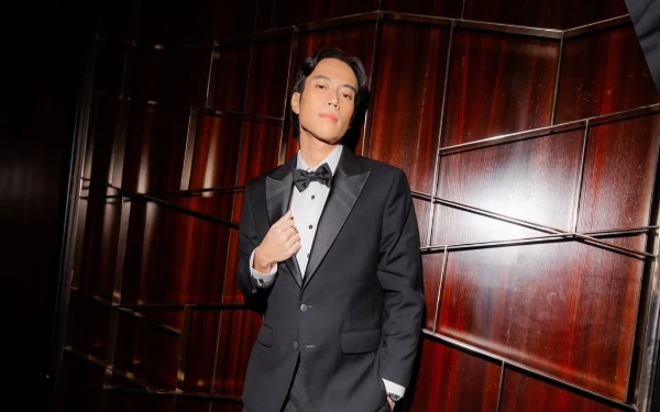 Thumbnail Berita - Gugatan Rp28,4 Miliar Soal Lagu Nuansa Bening Kandas, Vidi Aldiano Menang Tiga Perkara Sekaligus