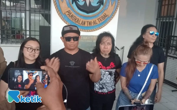 Thumbnail Berita - Band Genre Rock Lawang Pitu Gebrak Kota Tegal dengan Konser Intim Kolaborasi ‎