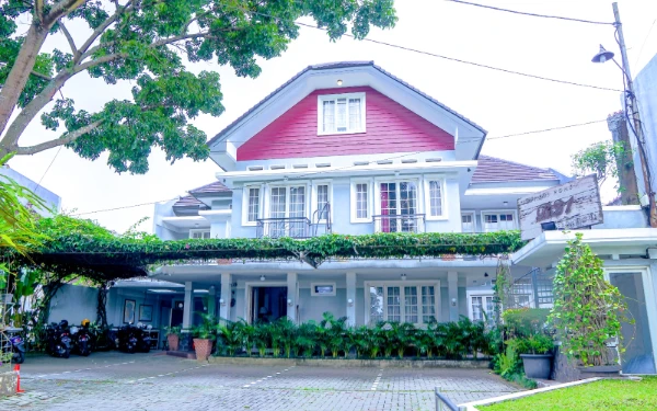 Thumbnail Berita - Menginap Nyaman di Malang, Boutique B21 Azana Hotels Tawarkan Ketenangan dan Harga Terjangkau