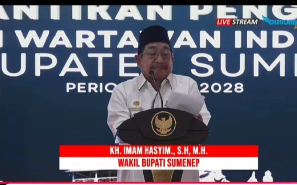 PWI Sumenep Dilantik, Wabup Sumenep: Pena Wartawan adalah Cahaya Demokrasi yang Sejati