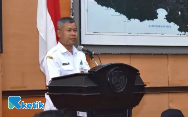 Thumbnail Berita - Rayakan Hari Guru-Korpri, Sekda Pacitan Ajak Pendidik dan ASN Tingkatkan Pelayanan Publik