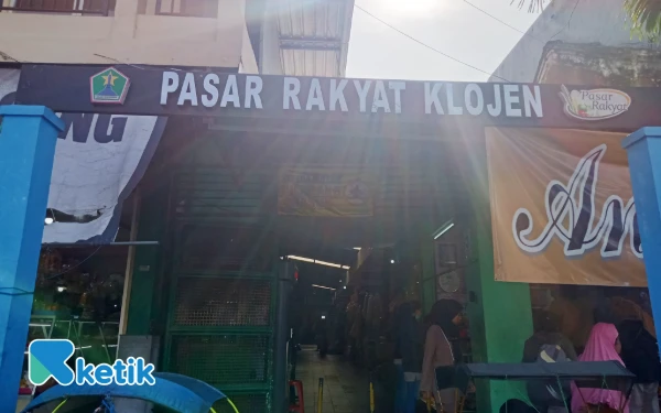 Thumbnail Berita - Daftar 4 Hotel Dekat Pasar Klojen Malang, Cocok untuk Wisata Kuliner
