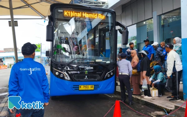 Thumbnail Berita - ‎Meski Berbayar, Bus Trans Jatim di Terminal Batu Masih Diserbu Penumpang