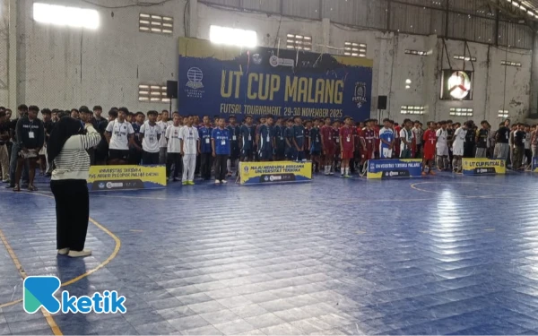 Thumbnail Berita - 24 Tim Meriahkan Turnamen Futsal UT Malang, Rebutkan Hadiah Jutaan Rupiah