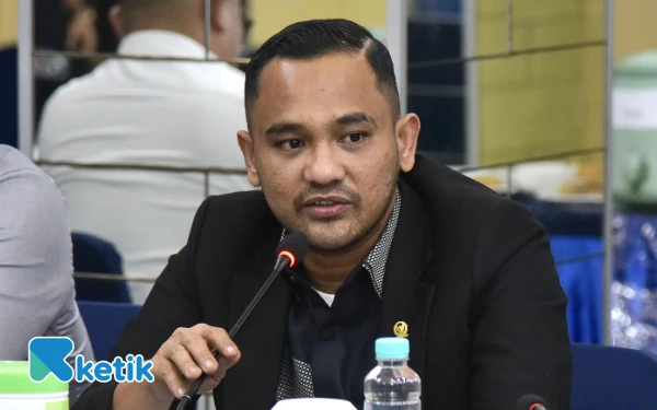 Thumbnail Berita - Harga Pertalite di Aceh Rp50 Ribu Per Liter Usai Banjir, Jamaluddin Idham Minta Pertamina Turun Tangan