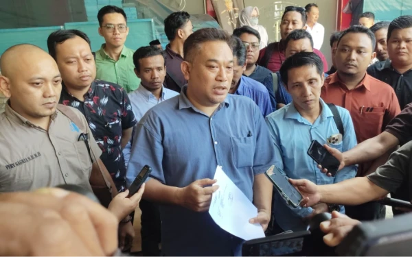 Thumbnail Berita - 25 Advokat Datangi Polres Jember, Protes Laporan DPRD terhadap Rekan Seprofesi