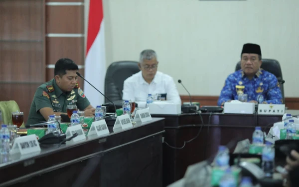 Thumbnail Berita - Waspada Nataru! Forkopimda Asahan Tingkatkan Koordinasi Antisipasi Lonjakan Wisatawan dan Cuaca Ekstrem