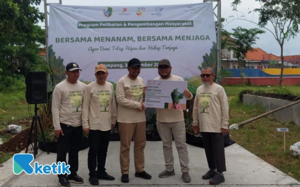SKK Migas dan Medco Energi Sampang Gencarkan Penghijauan, 125 Pohon Ditanam di Kota Bahari