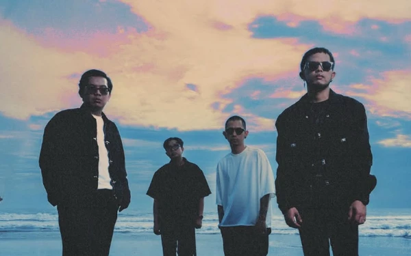 Thumbnail Berita - Dari Luka ke Penerimaan, For Revenge Siap Lepas Album 'Perayaan Patah Hati – Babak 2'