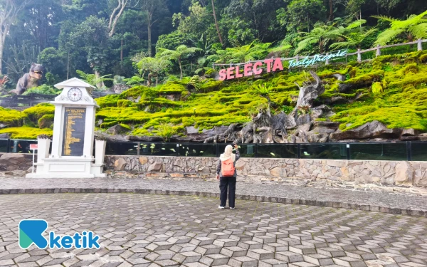 [Foto] Melihat Keindahan Taman Rekreasi Selecta Kota Batu Jelang Libur Nataru 2026