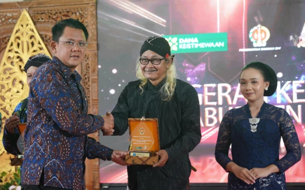 Apresiasi Seniman Lokal, Pemkab Sleman Berikan Enam Anugerah Kebudayaan