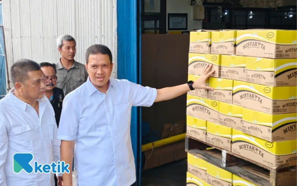 Thumbnail Berita - Kemendag Cek Stok Minyakita Sambut Nataru 2026, Prediksi Alami Kenaikan 30 Persen