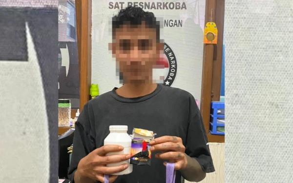Terbukti Bawa Sabu dan Obat Keras, Seorang Buruh Proyek Diamakan Polres Pekalongan