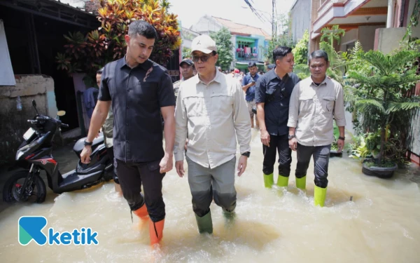 Thumbnail Berita - 9.240 KK Terdampak Banjir, Wabup Ali Syakieb Pastikan Penanganan Berjalan Maksimal