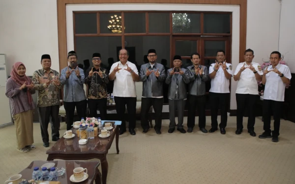 Thumbnail Berita - Bupati Asahan Terima Audiensi Badan Wakaf Indonesia