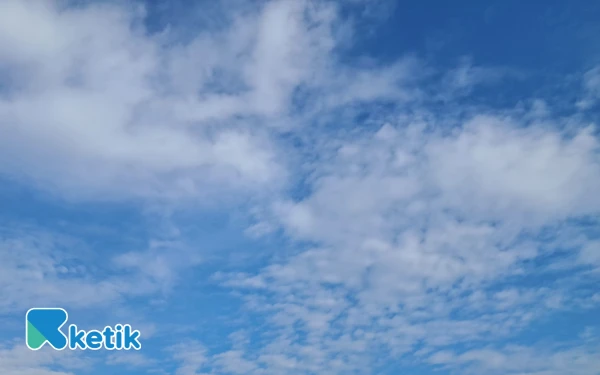 Thumbnail Berita - Kota Surabaya dan Pasuruan Diprakirakan Berawan 7 Desember 2025, Cek Info Cuaca Jawa Timur