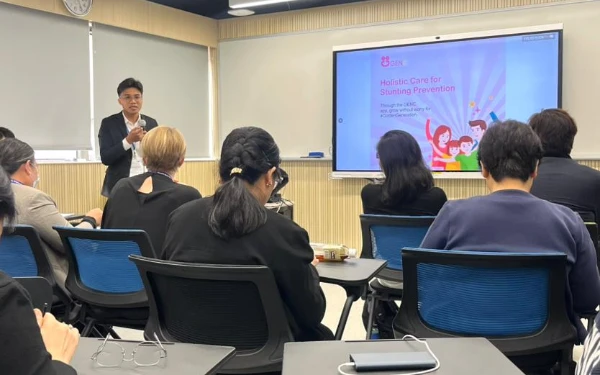 Thumbnail Berita - KEREN! UMSurabaya Bawa 2 Inovasi Kesehatan di Hong Kong, Bukti Penelitian Dalam Negeri Diakui Internasional