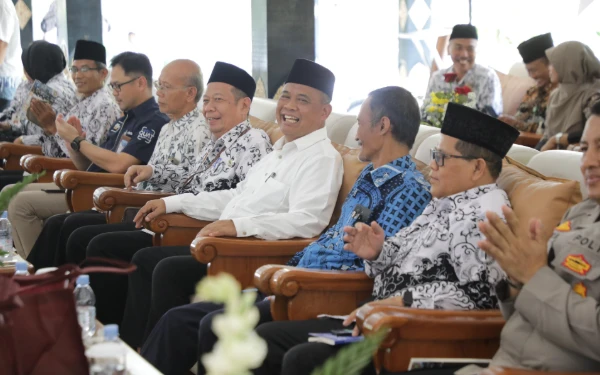 Saya Ndherek Titip Masa Depan Sleman, Pesan Bupati Harda Kiswaya untuk Guru DIY