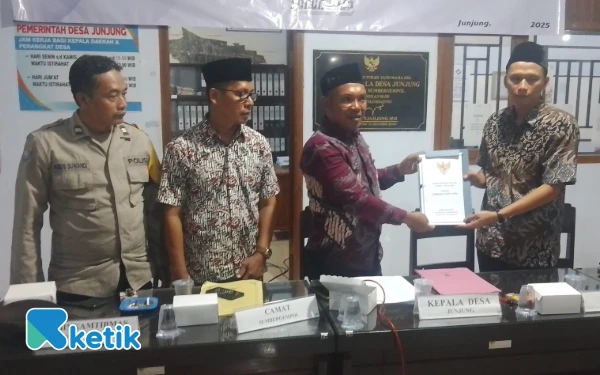 Thumbnail Berita - Resmi! Desa Junjung Kukuhkan Lembaga Adat Desa untuk Perkuat Pelestarian Budaya Lokal