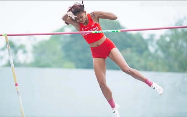 Thumbnail Berita - Diva Renatta Akhiri Penantian 22 Tahun Indonesia Rebut Emas Lompat Galah Putri SEA Games