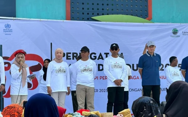 [FOTO] Keseruan Aktivitas Sambut Hari AIDS Sedunia Oleh HIPPHA Jatim dan Komunitas K3 di Lamongan