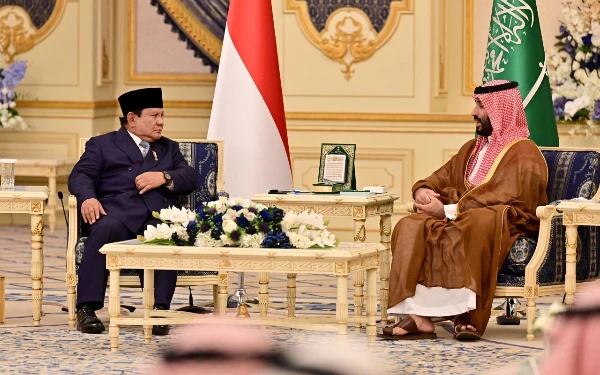 Prabowo dan Putra Mahkota Arab Saudi Bahas Bantuan Bencana hingga Proyek Haji dalam Telepon Hangat