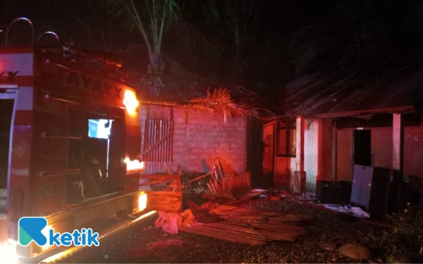 Listrik di Abdya Padam, "Panyot" Minyak Tanah Tumpah Sebabkan Kios Terbakar