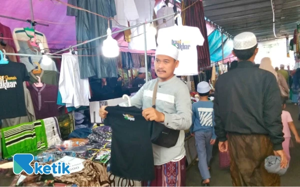 Haul Imamain 2025, Suasana Pasar Ampel Hadir di Sekitar TPU Kasin