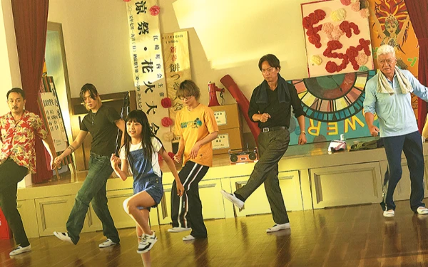 Thumbnail Berita - Yuta NCT dan Daisuke Sakuma Snow Man Tampil Total di Trailer 'The Specials'