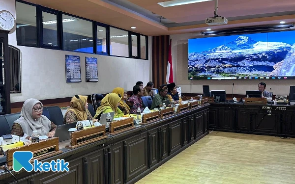 Thumbnail Berita - AGEI Jatim Audiensi dengan Ketua Komisi C DPRD Jatim, Bahas Relevansi Kurikulum dengan Dunia Kerja