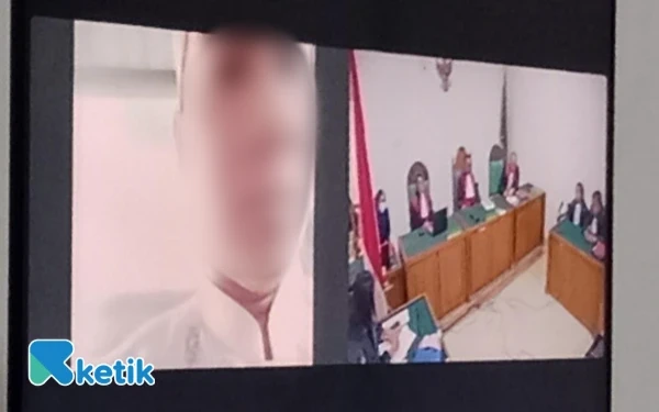 Thumbnail Santri Diperkosa Hingga Melahirkan, Guru Ngaji di Sumsel Dijebloskan 15 Tahun Penjara