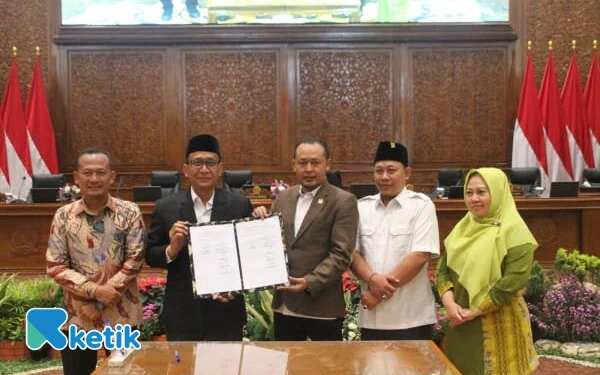 DPRD Bojonegoro Sahkan Perda Kawasan Tanpa Rokok dalam Rapat Paripurna