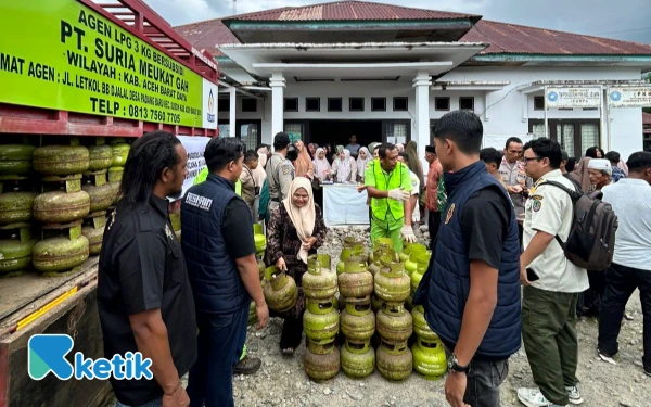 Thumbnail Berita - Satreskrim Polres Abdya Awasi Ketat Penyaluran 1.680 Tabung Gas LPG 3 Kg