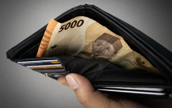 Thumbnail Susah Kaya karena Gaji di Bawah UMR? Inilah Tips Kelola Uang yang Wajib Dicoba